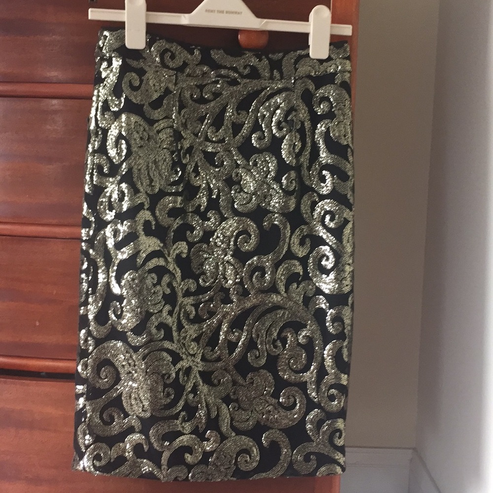 Gold sequin pencil skirt